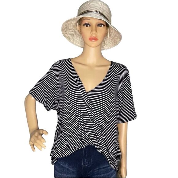 BP Deep V Neck Faux Wrap Draped Short Sleeve Striped Blouse Black White SZ Large - Picture 1 of 12